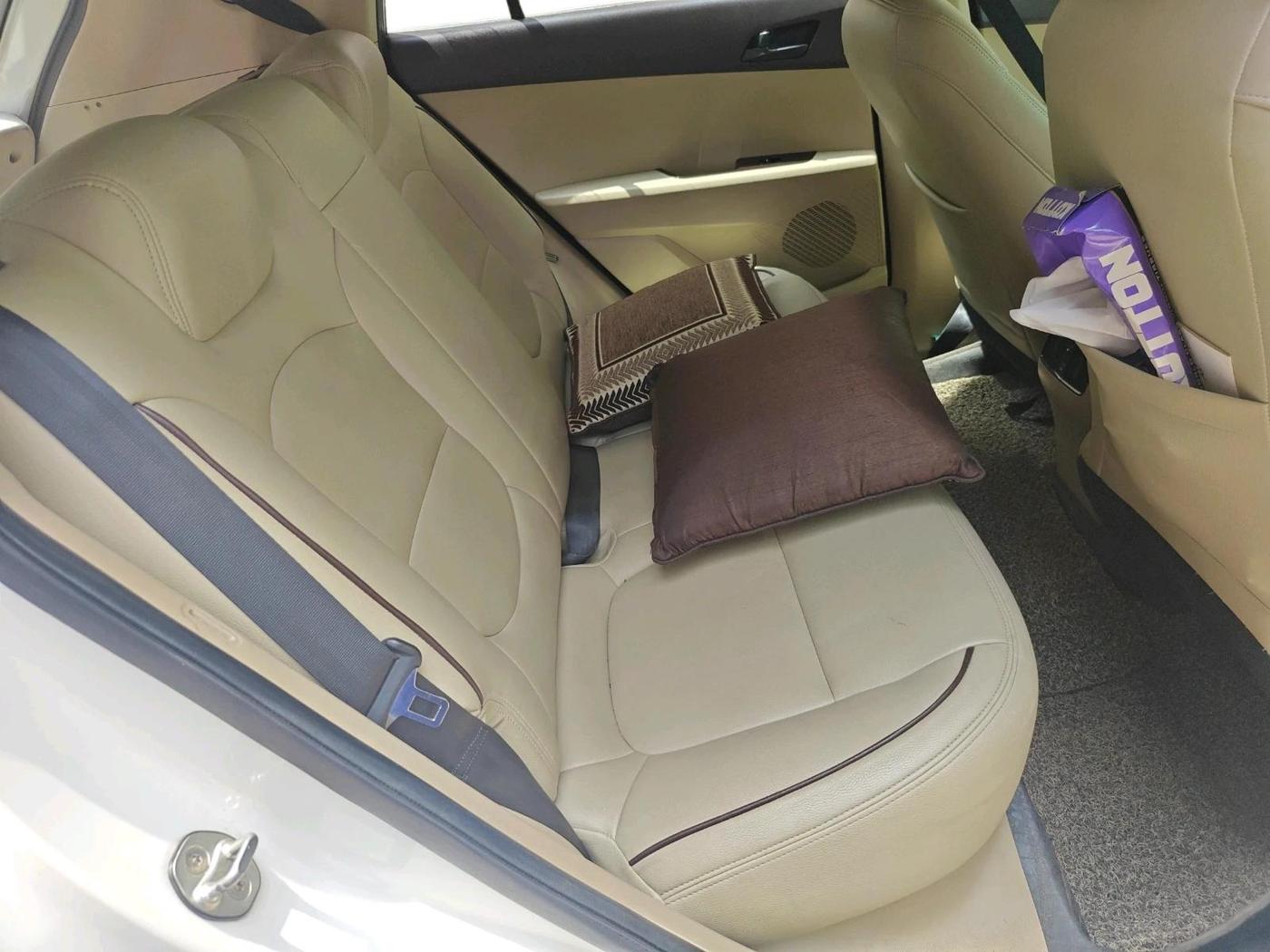 2018 Hyundai Creta E PLUS 1.6 PETROL, Petrol, Manual, 61,544 km, interior
