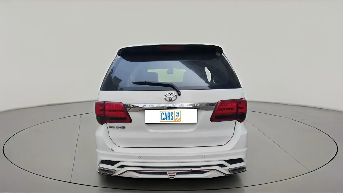 2012 Toyota Fortuner 3.0 4X2 AT, Diesel, Automatic, 2,13,280 km, exterior
