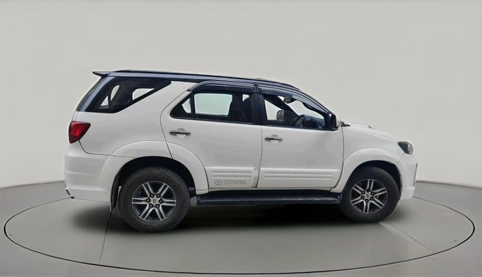 2012 Toyota Fortuner 3.0 4X2 AT, Diesel, Automatic, 2,13,280 km, exterior