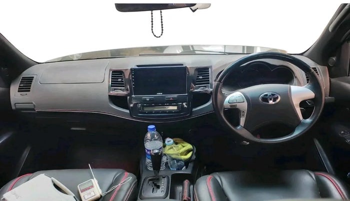 2012 Toyota Fortuner 3.0 4X2 AT, Diesel, Automatic, 2,13,280 km, interior