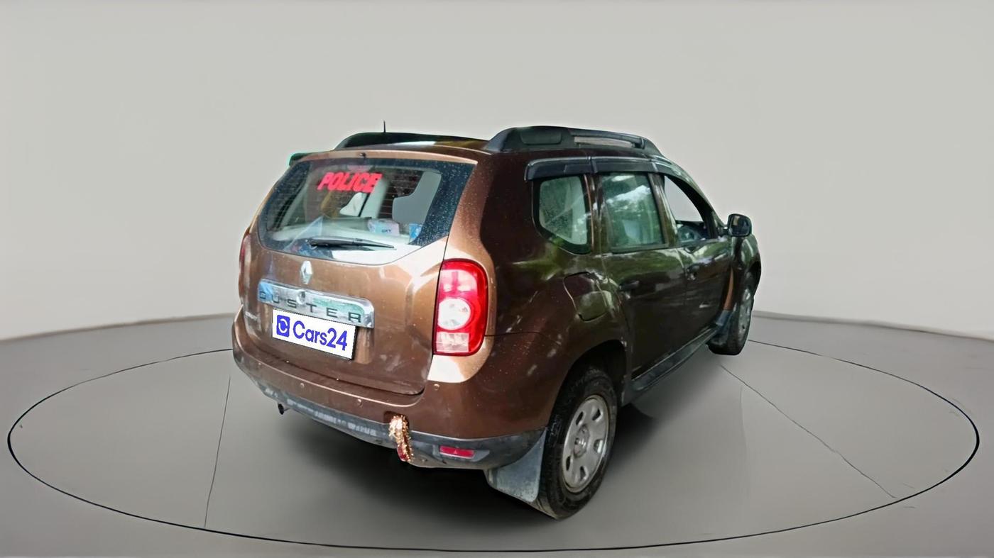 2015 Renault Duster 85 PS RXL DIESEL, Diesel, Manual, 1,42,755 km, exterior