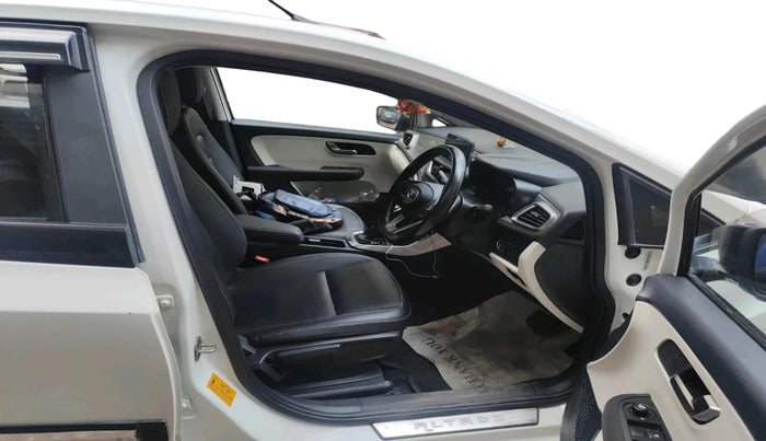 2022 Tata ALTROZ XZA PLUS, Petrol, Automatic, 18,403 km, interior