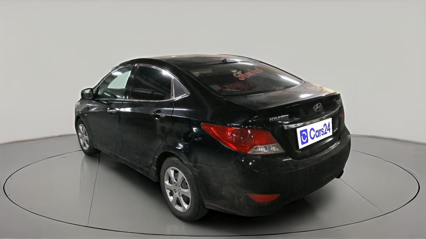 2013 Hyundai Verna FLUIDIC 1.4 CRDI EX, Diesel, Manual, 1,59,143 km, exterior