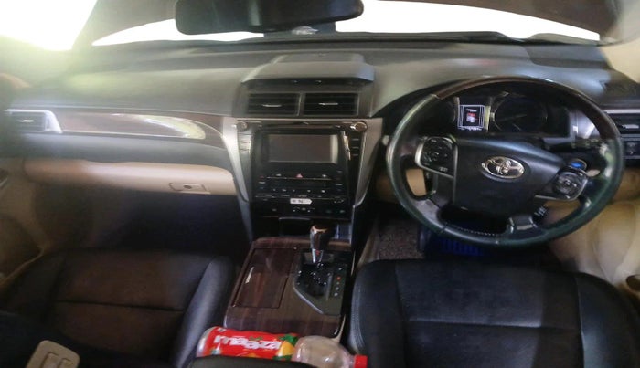 2016 Toyota Camry HYBRID, Hybrid, Automatic, 81,864 km, interior