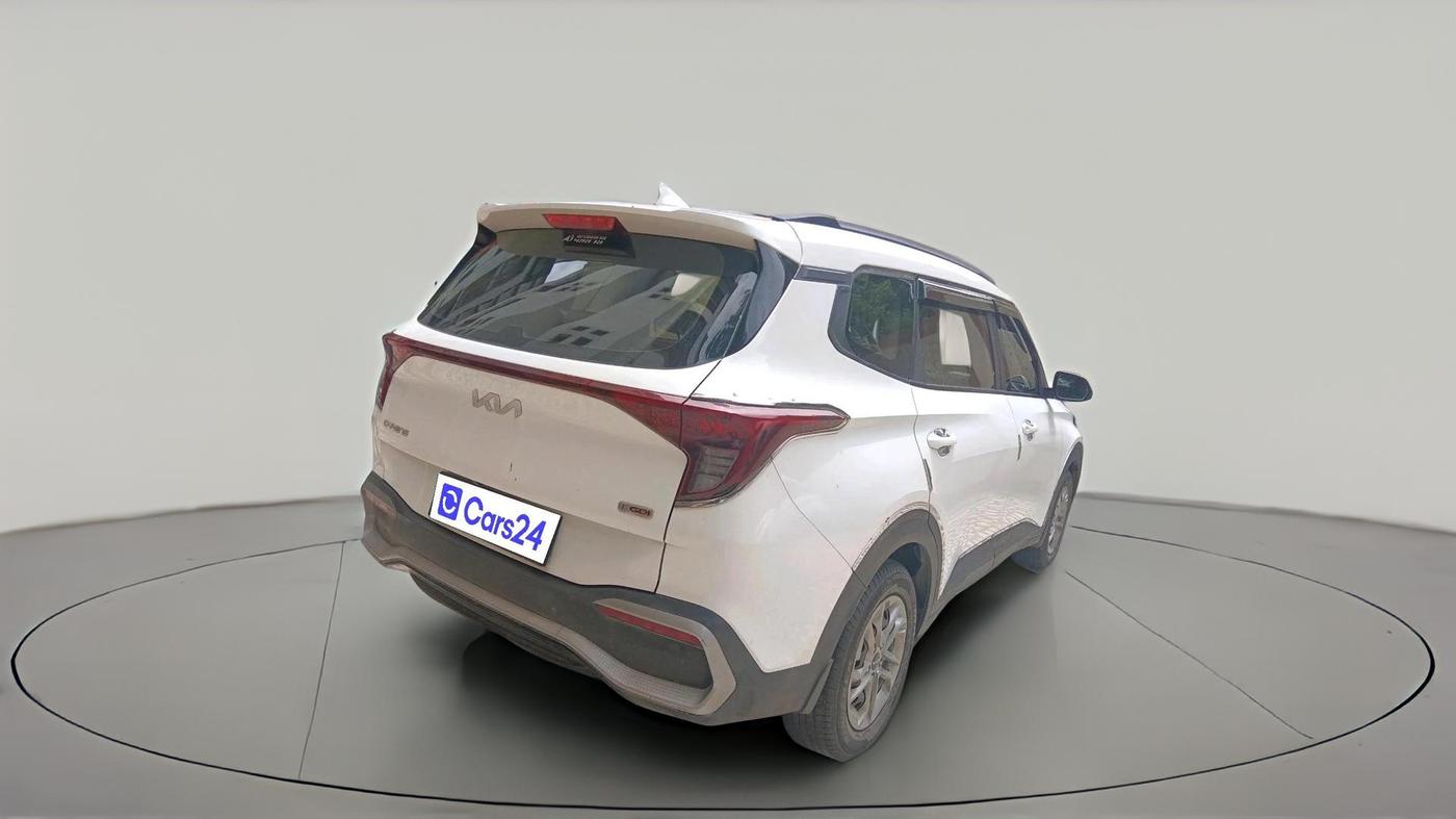 2022 KIA CARENS PRESTIGE 1.4 PETROL 7 STR, Petrol, Manual, 22,576 km, exterior