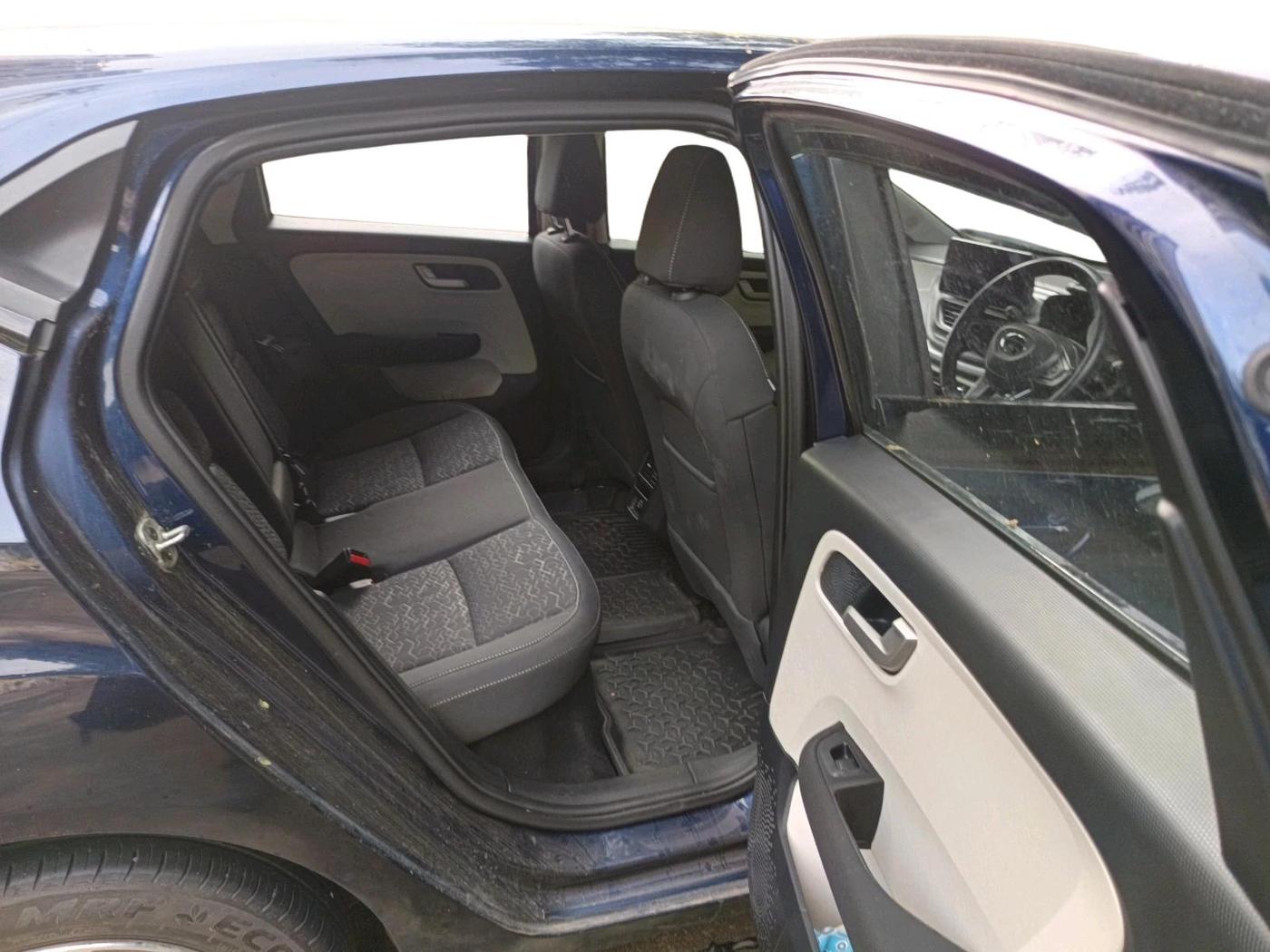 2024 Tata ALTROZ XZA PLUS (O) SUNROOF P , Petrol, Automatic, 18,994 km, interior