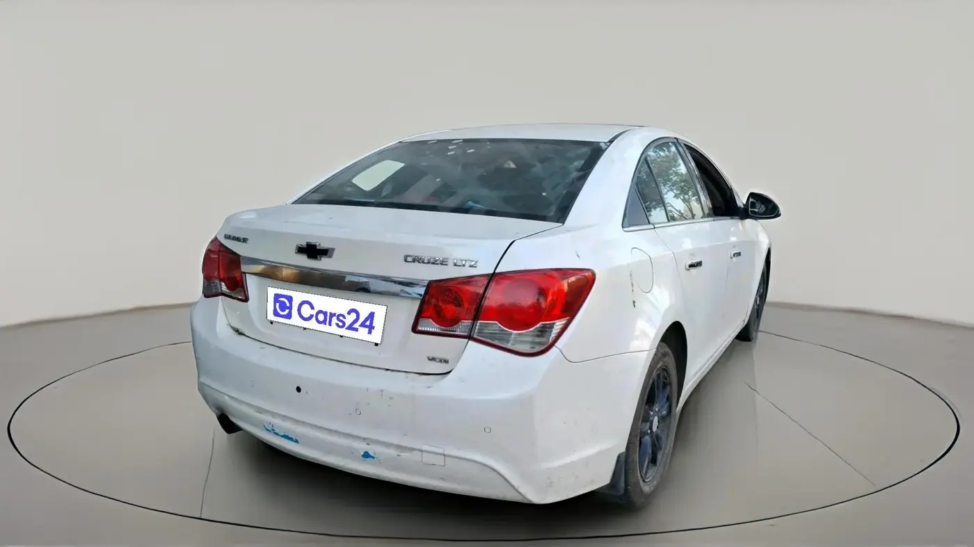 2015 Chevrolet Cruze LTZ, Diesel, Manual, 7,50,001 km, exterior