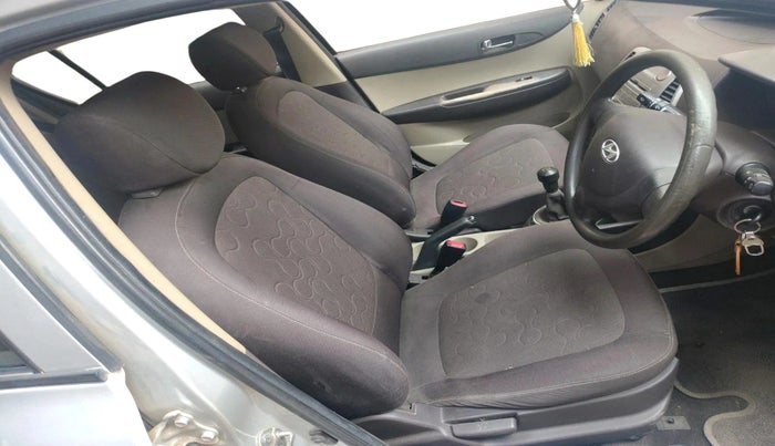 2010 Hyundai i20 MAGNA 1.2, Petrol, Manual, 42,671 km, interior