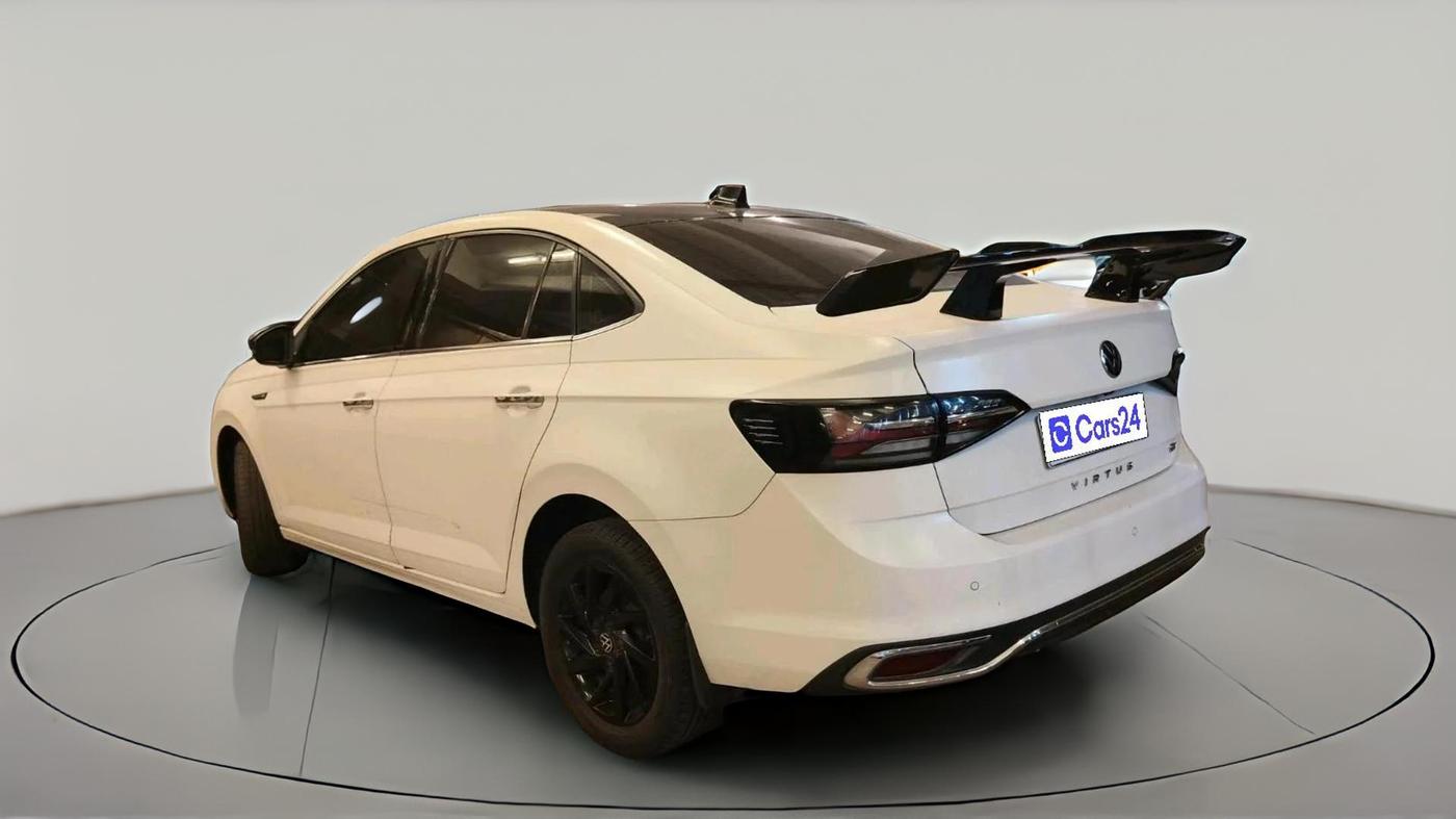 2024 Volkswagen VIRTUS GT PLUS TSI 1.5 EVO DSG, Petrol, Automatic, 41,315 km, exterior
