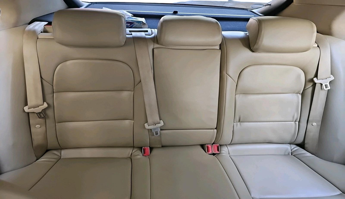 2012 Skoda Superb ELEGANCE 1.8 TSI MT, Petrol, Manual, 93,704 km, interior