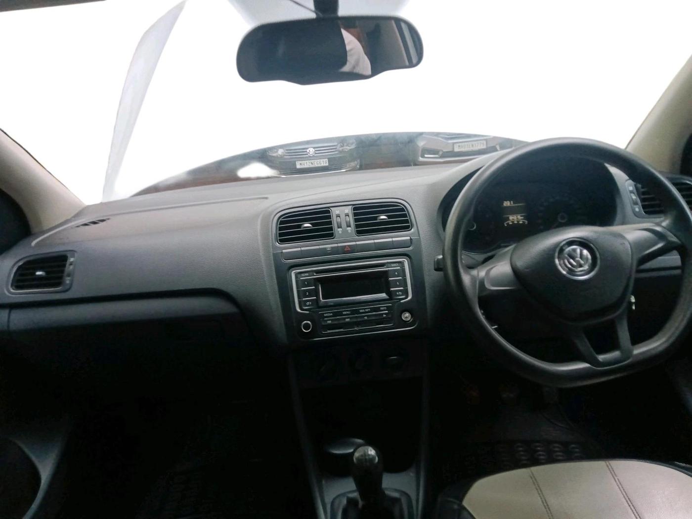 2014 Volkswagen Polo COMFORTLINE 1.2L PETROL, Petrol, Manual, 84,315 km, interior