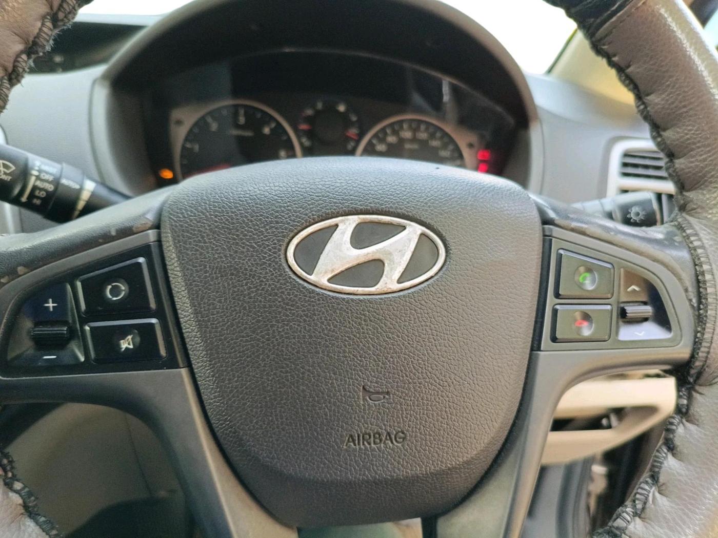 2013 Hyundai i20 SPORTZ 1.4 CRDI, Diesel, Manual, 68,559 km, interior