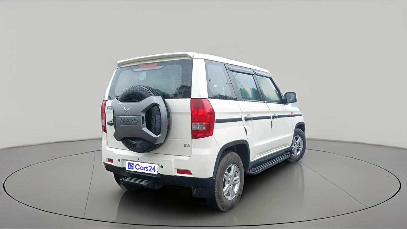 2023 Mahindra BOLERO NEO N10 R, Diesel, Manual, 13,129 km, exterior