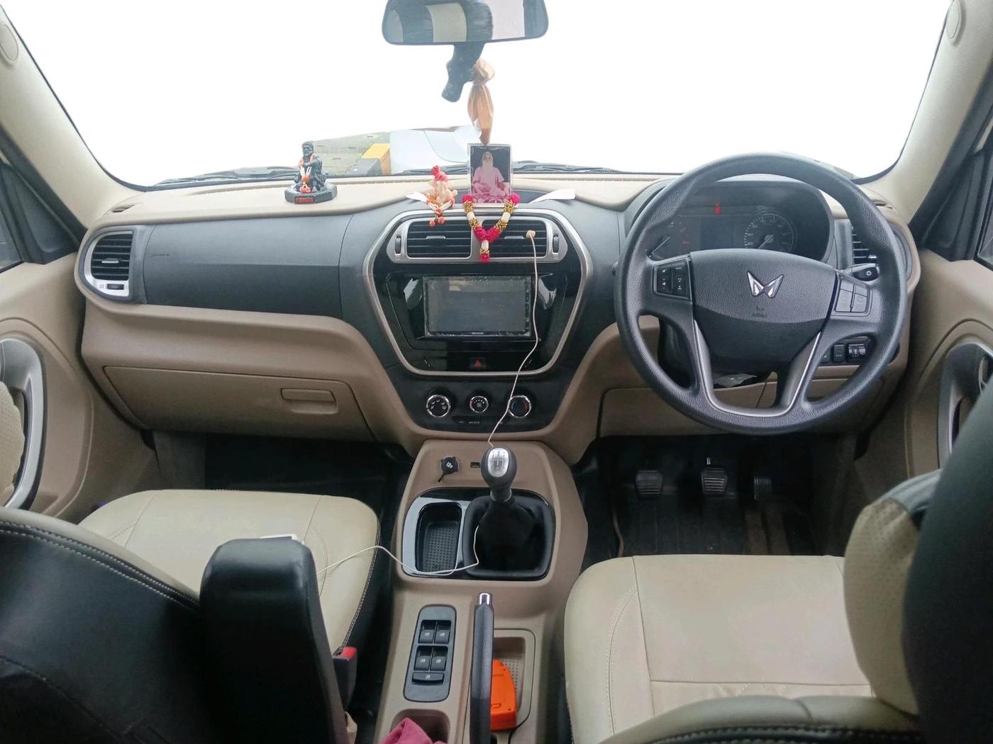 2023 Mahindra BOLERO NEO N10 R, Diesel, Manual, 13,129 km, interior