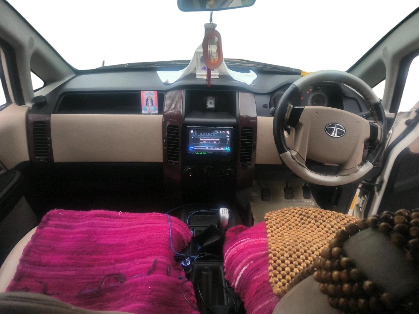 2014 Tata Aria PURE 4X2, Diesel, Manual, 2,86,141 km, interior