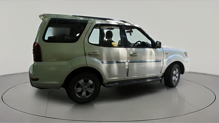 2017 Tata Safari Storme 2.2 VX 4X4, Diesel, Manual, 98,358 km, exterior