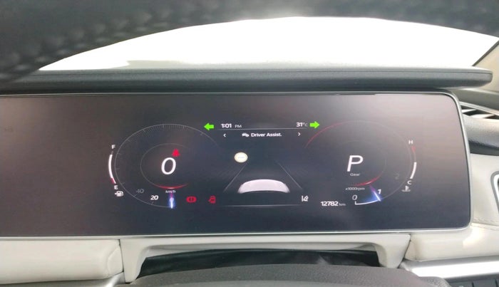 2023 Mahindra XUV700 AX 7 LUXURY P AT 7 STR, Petrol, Automatic, 12,782 km, interior