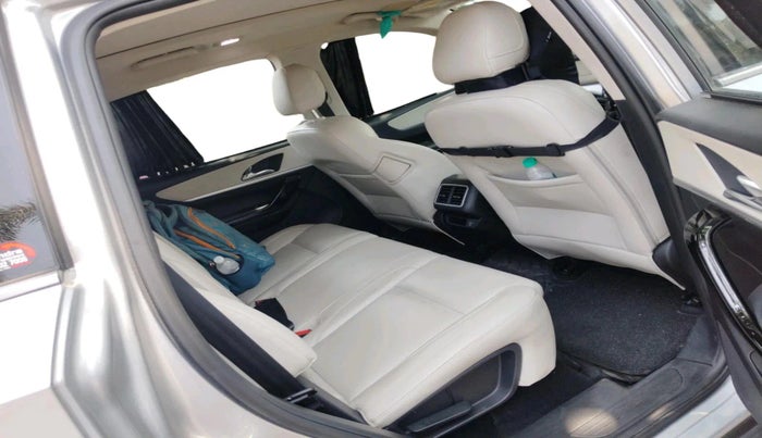 2023 Mahindra XUV700 AX 7 LUXURY P AT 7 STR, Petrol, Automatic, 12,782 km, interior