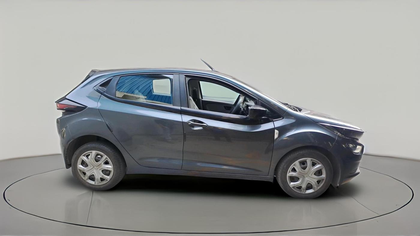 2020 Tata ALTROZ XT DIESEL, Diesel, Manual, 31,500 km, exterior