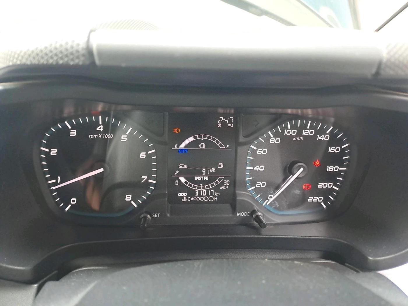 2020 Tata ALTROZ XT DIESEL, Diesel, Manual, 31,500 km, interior