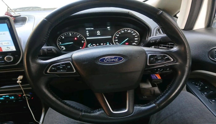 2019 Ford Ecosport TITANIUM + 1.5L DIESEL, Diesel, Manual, 1,22,722 km, interior