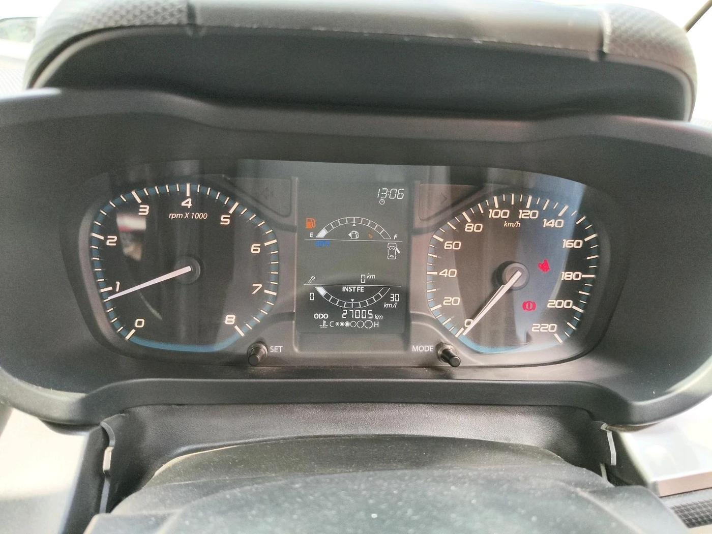 2023 Tata ALTROZ XM PLUS SUNROOF, Petrol, Manual, 27,005 km, interior