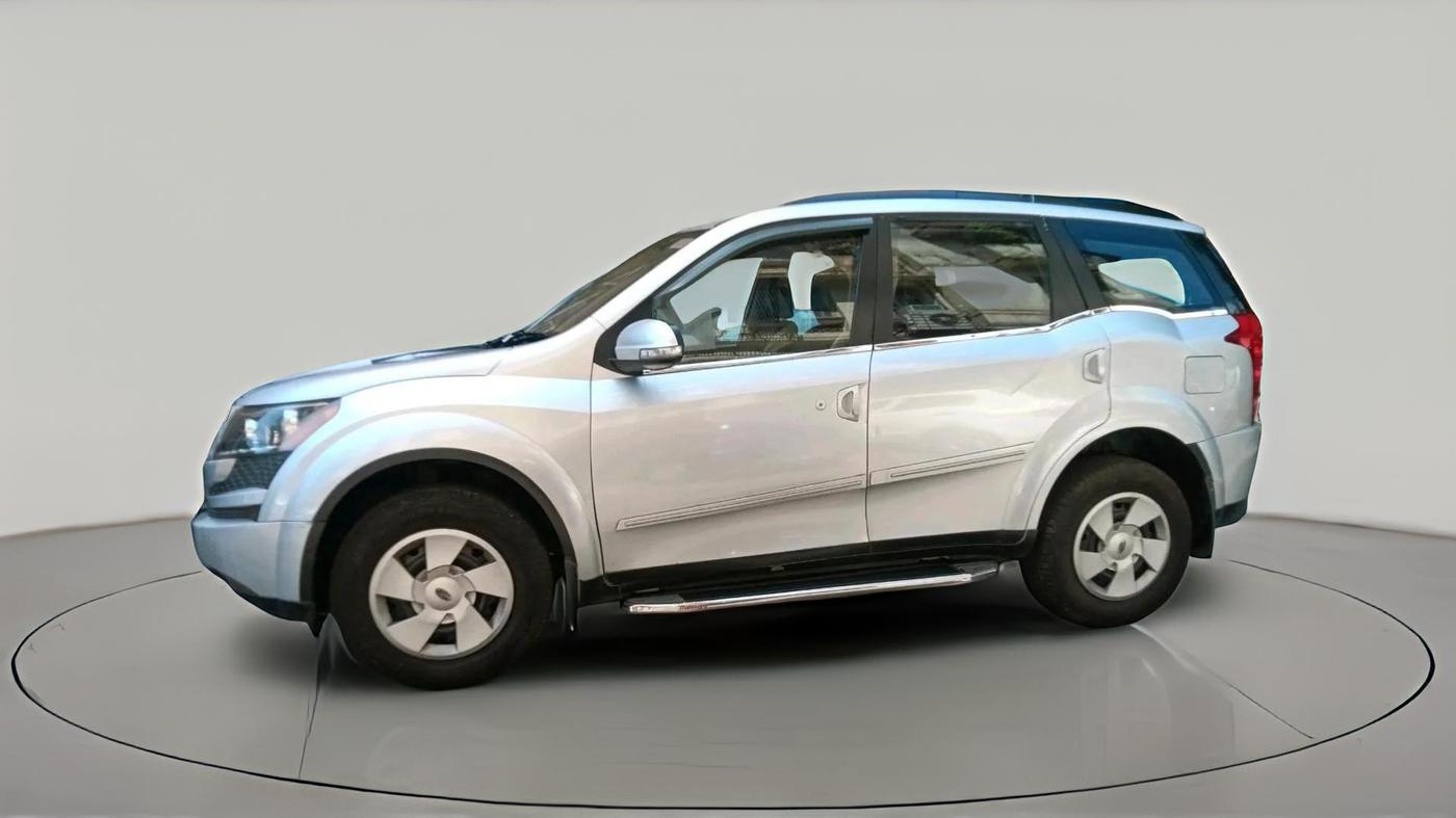 2015 Mahindra XUV500 W6, Diesel, Manual, 81,188 km, exterior
