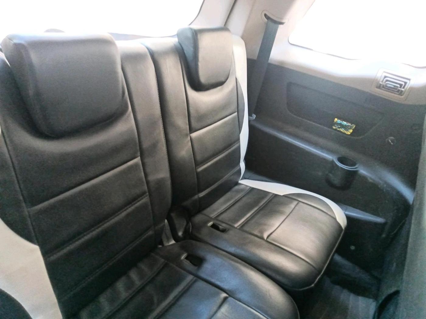 2015 Mahindra XUV500 W6, Diesel, Manual, 81,188 km, interior