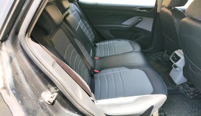 2023 Skoda KUSHAQ AMBITION 1.0L TSI MT, Petrol, Manual, 25,777 km, interior