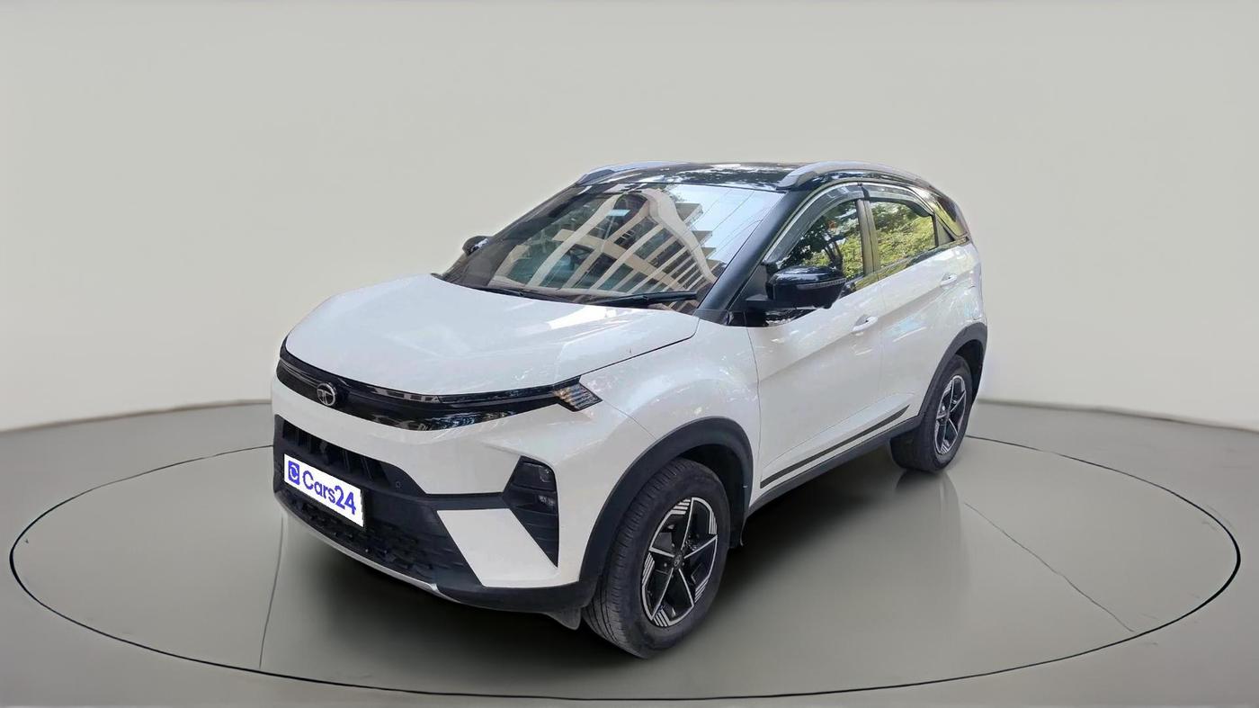 2024 Tata NEXON FEARLESS + S P MT, Petrol, Manual, 29,362 km, exterior