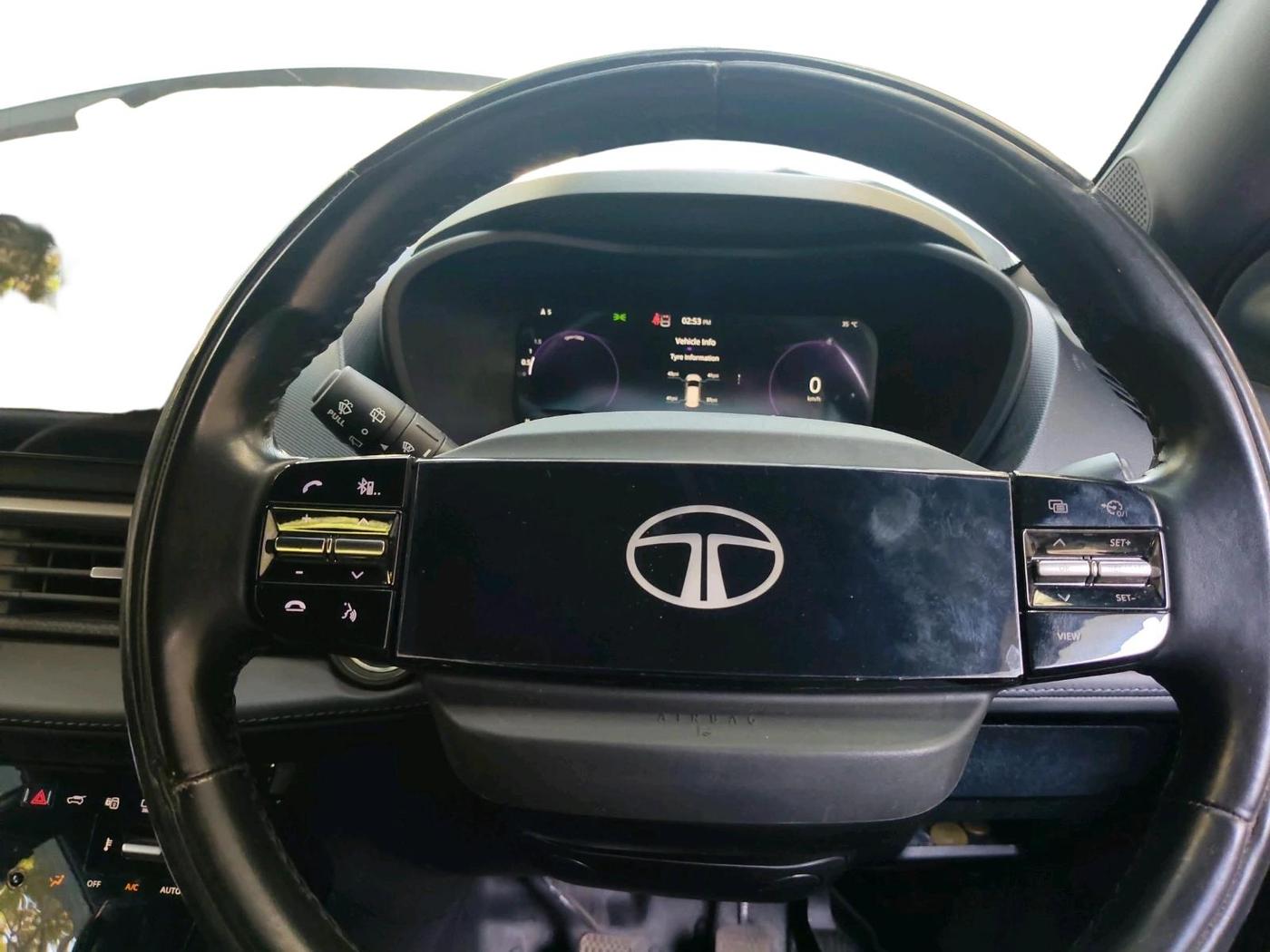 2024 Tata NEXON FEARLESS + S P MT, Petrol, Manual, 29,362 km, interior