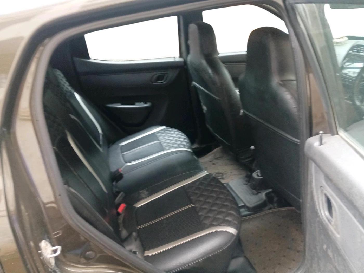 2022 Renault Kwid RXT 1.0, Petrol, Manual, 36,034 km, interior