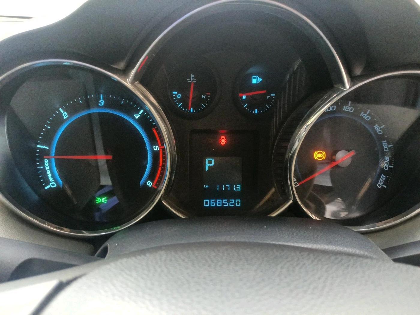 2013 Chevrolet Cruze LTZ AT, Diesel, Automatic, 68,520 km, interior