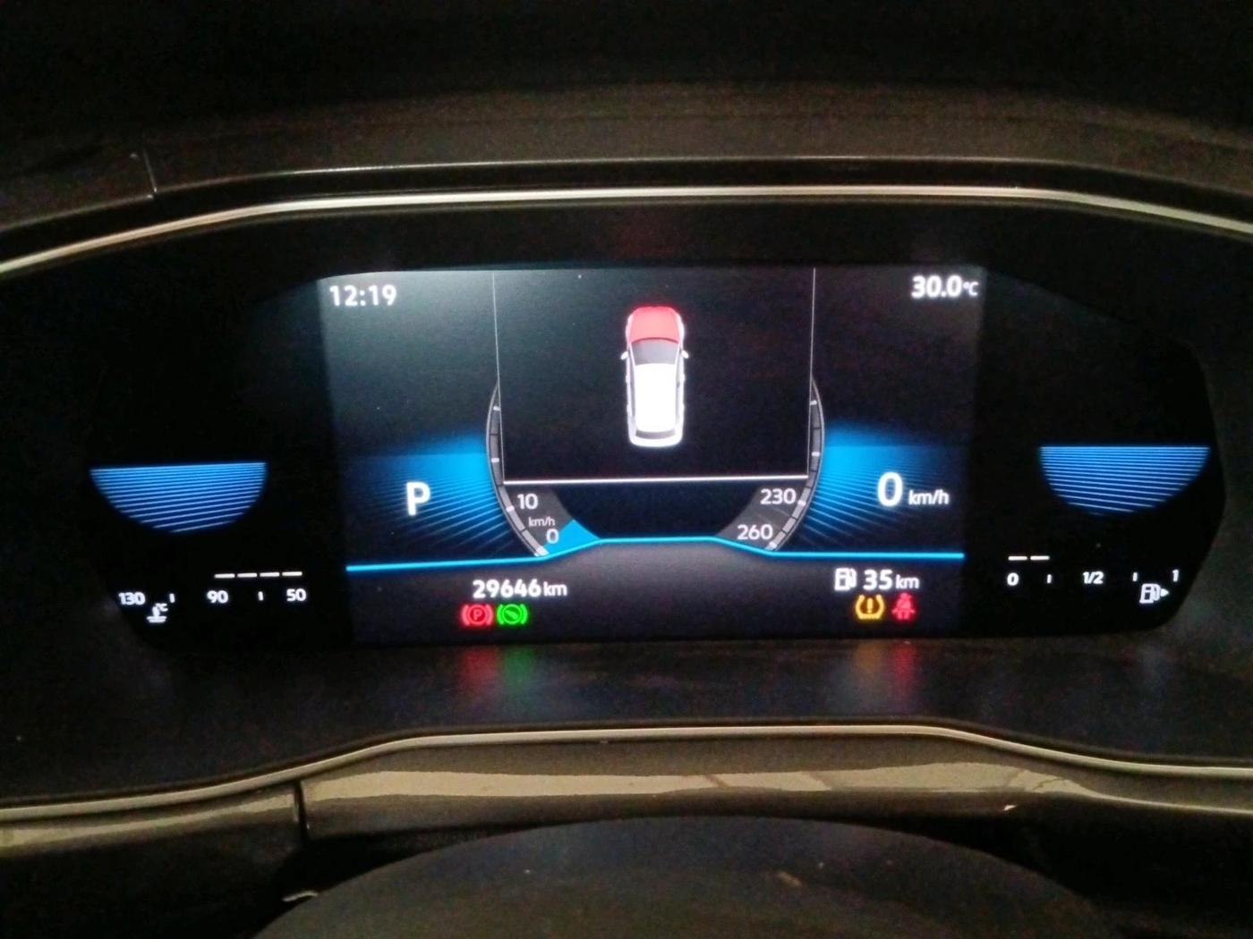 2021 Volkswagen TAIGUN TOPLINE 1.0 TSI AT, Petrol, Automatic, 29,646 km, interior