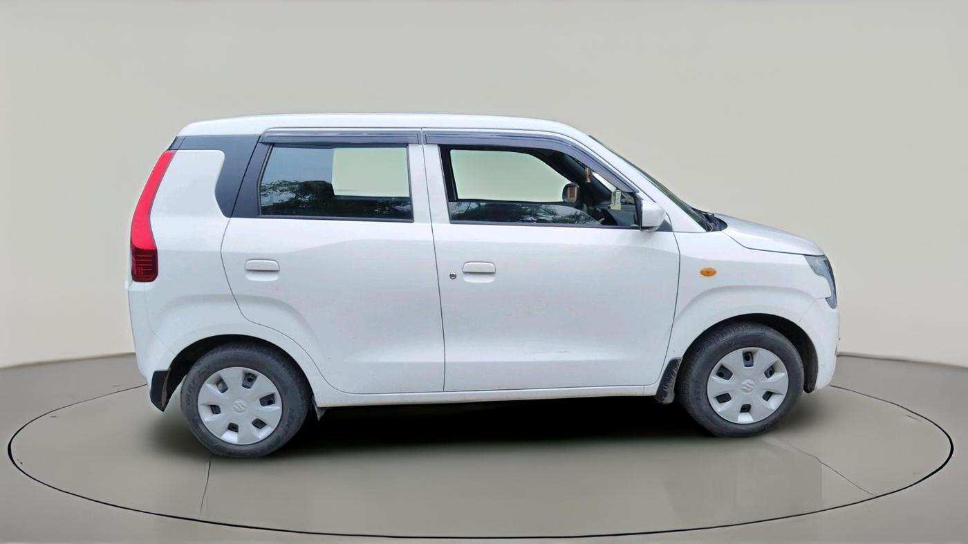 2025 Maruti New Wagon-R VXI 1.0, Petrol, Manual, 13,601 km, exterior