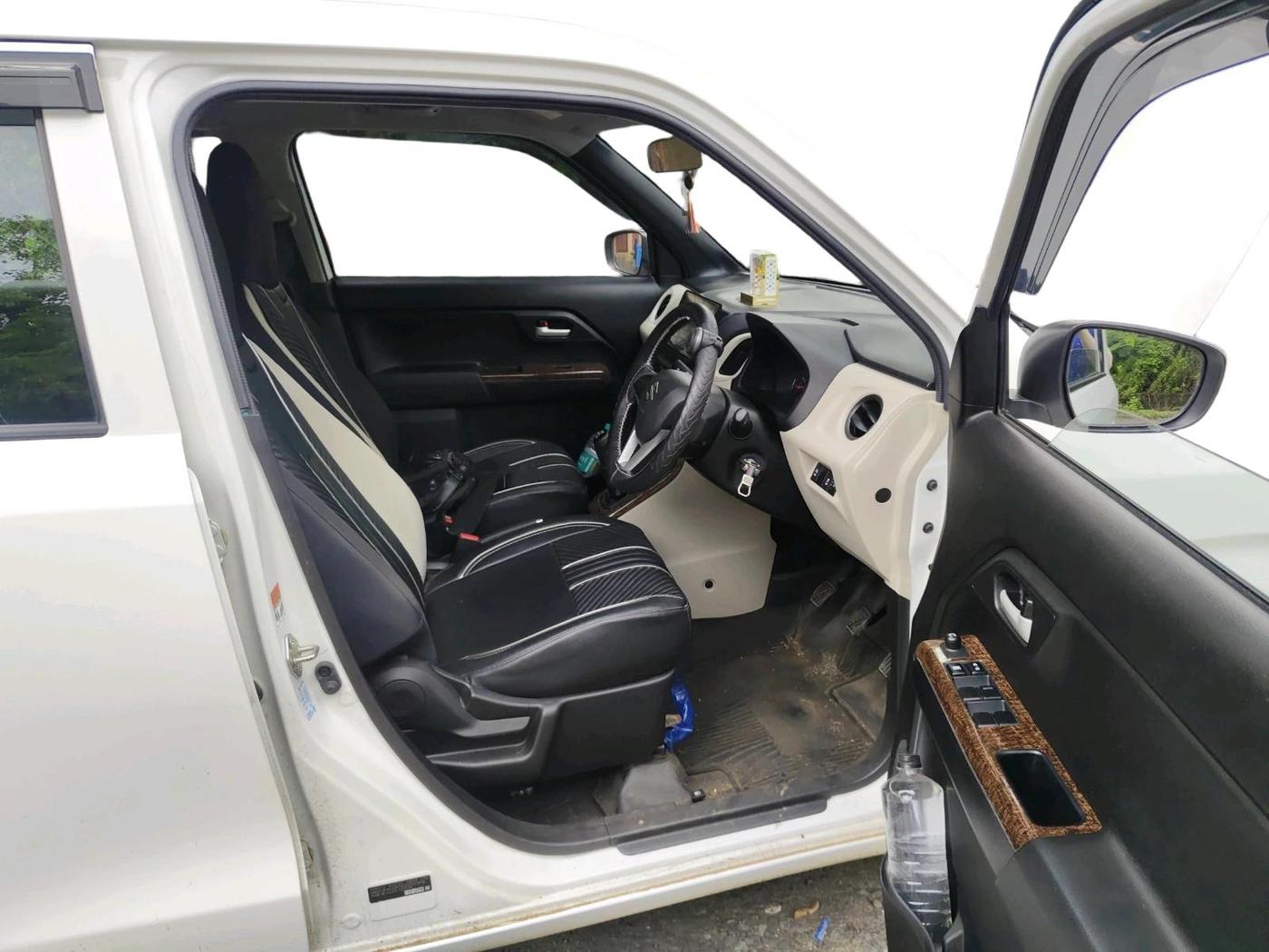 2025 Maruti New Wagon-R VXI 1.0, Petrol, Manual, 13,601 km, interior