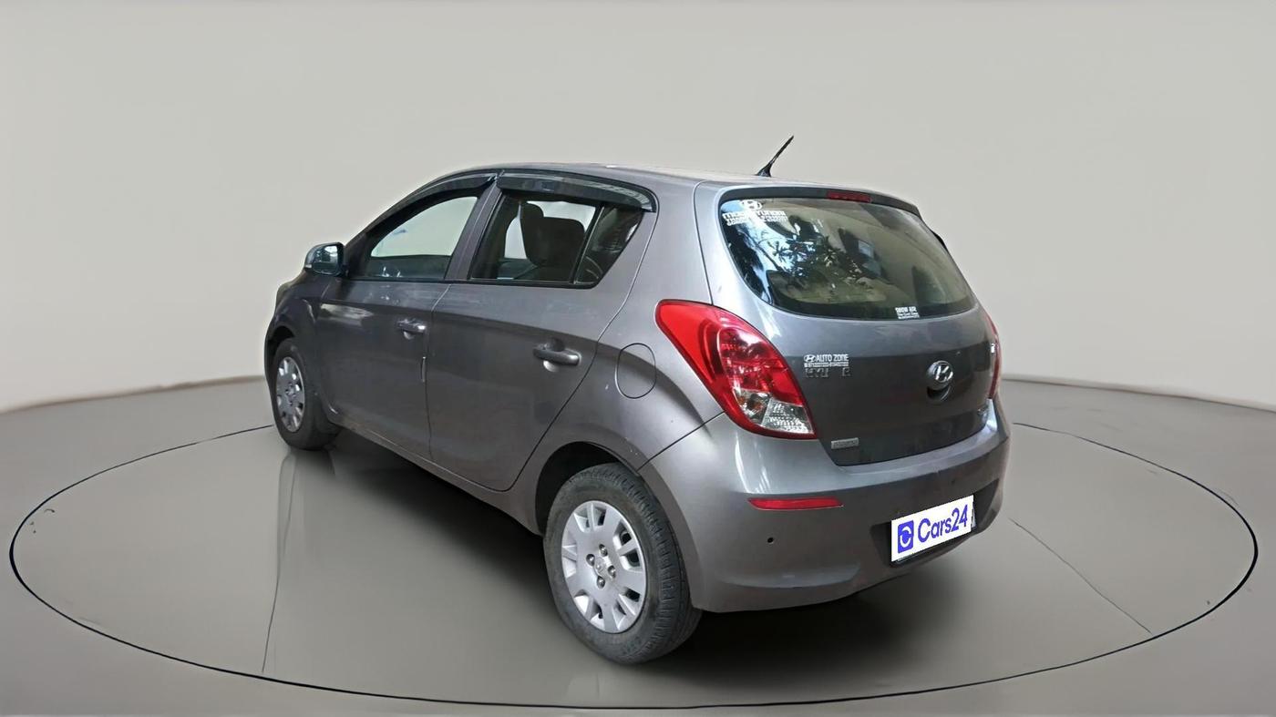 2013 Hyundai i20 MAGNA 1.4 CRDI, Diesel, Manual, 1,40,576 km, exterior