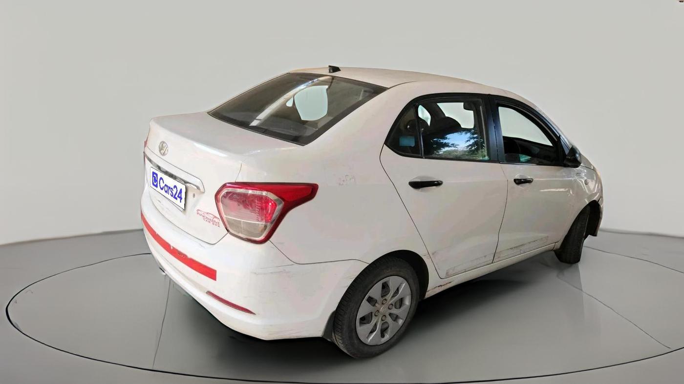 2016 Hyundai Xcent CRDI + ABS, Diesel, Manual, 1,13,654 km, exterior