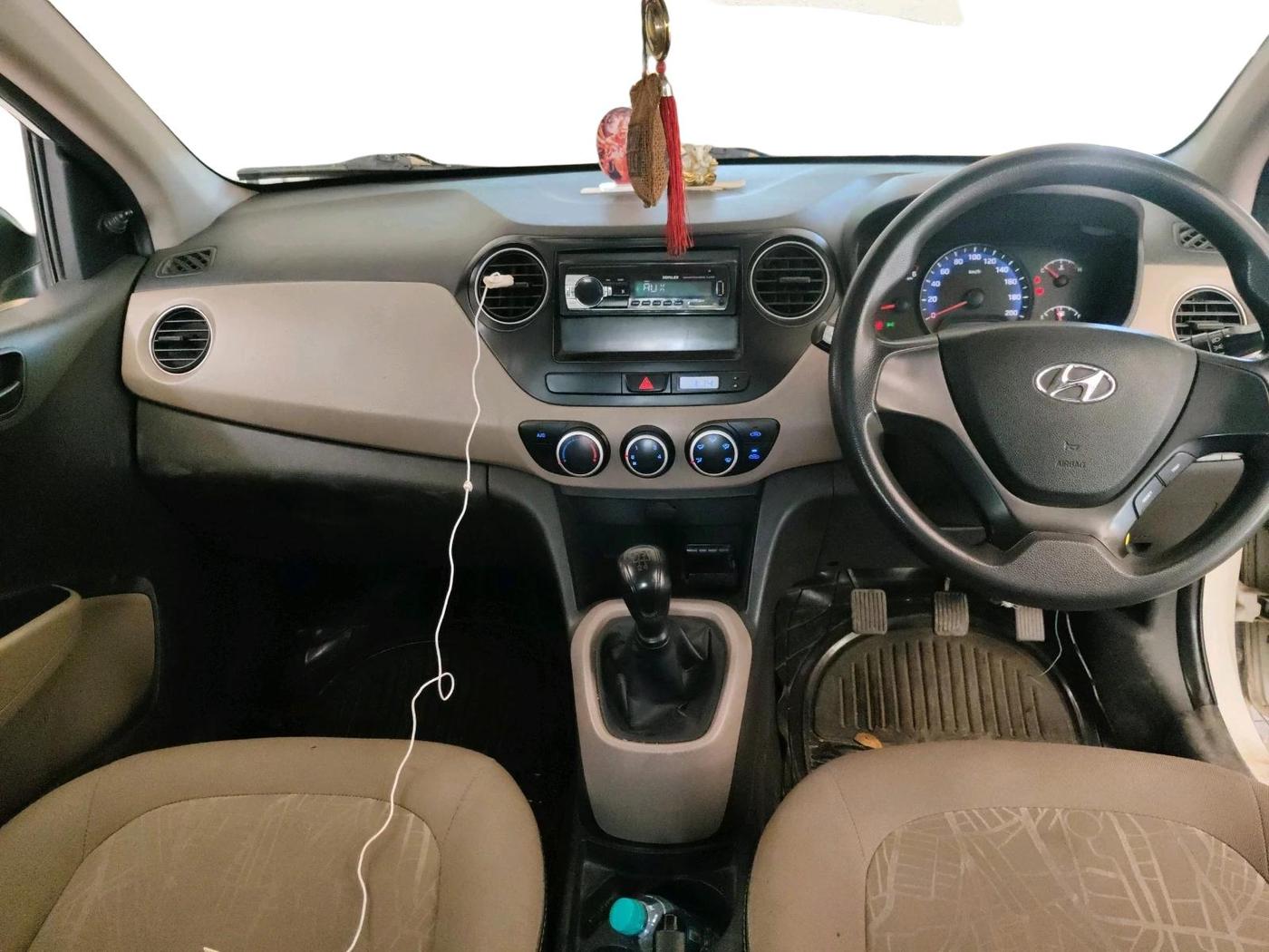2016 Hyundai Xcent CRDI + ABS, Diesel, Manual, 1,13,654 km, interior