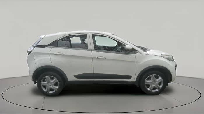 2018 Tata NEXON XM DIESEL, Diesel, Manual, 63,829 km, exterior