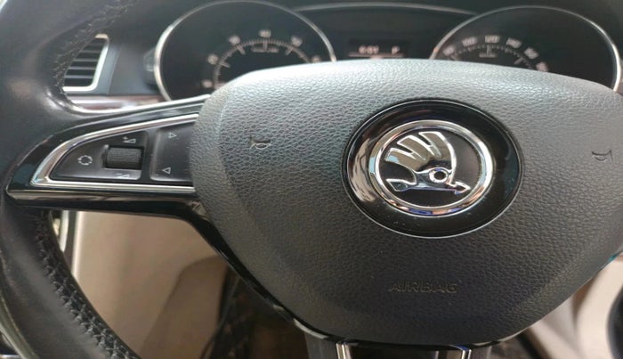 2015 Skoda Superb ELEGANCE 1.8 TSI AT, Petrol, Automatic, 98,983 km, interior