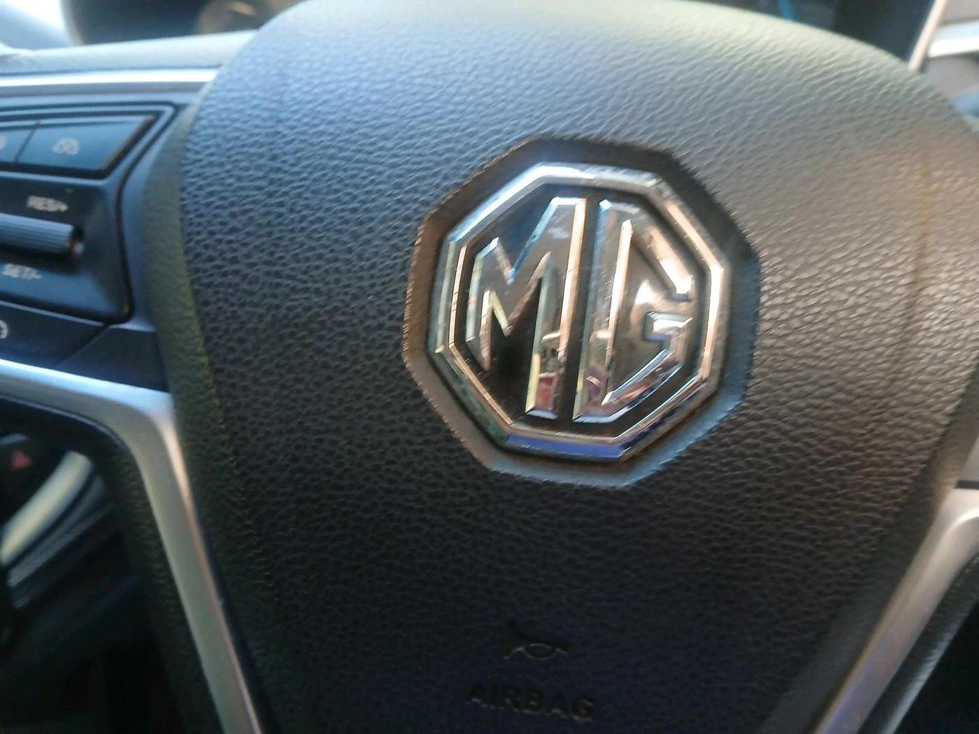 2019 MG HECTOR SHARP HYBRID 1.5 PETROL, Petrol, Manual, 35,600 km, interior