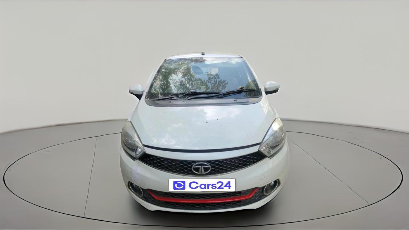 2017 Tata Tiago XZ PETROL, Petrol, Manual, 33,378 km, exterior