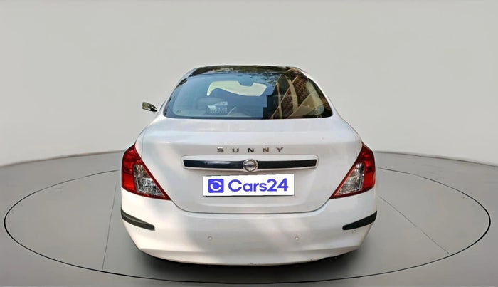 2011 Nissan Sunny XV PETROL, Petrol, Manual, 68,998 km, exterior