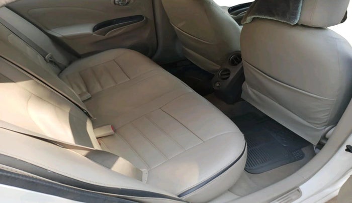 2011 Nissan Sunny XV PETROL, Petrol, Manual, 68,998 km, interior