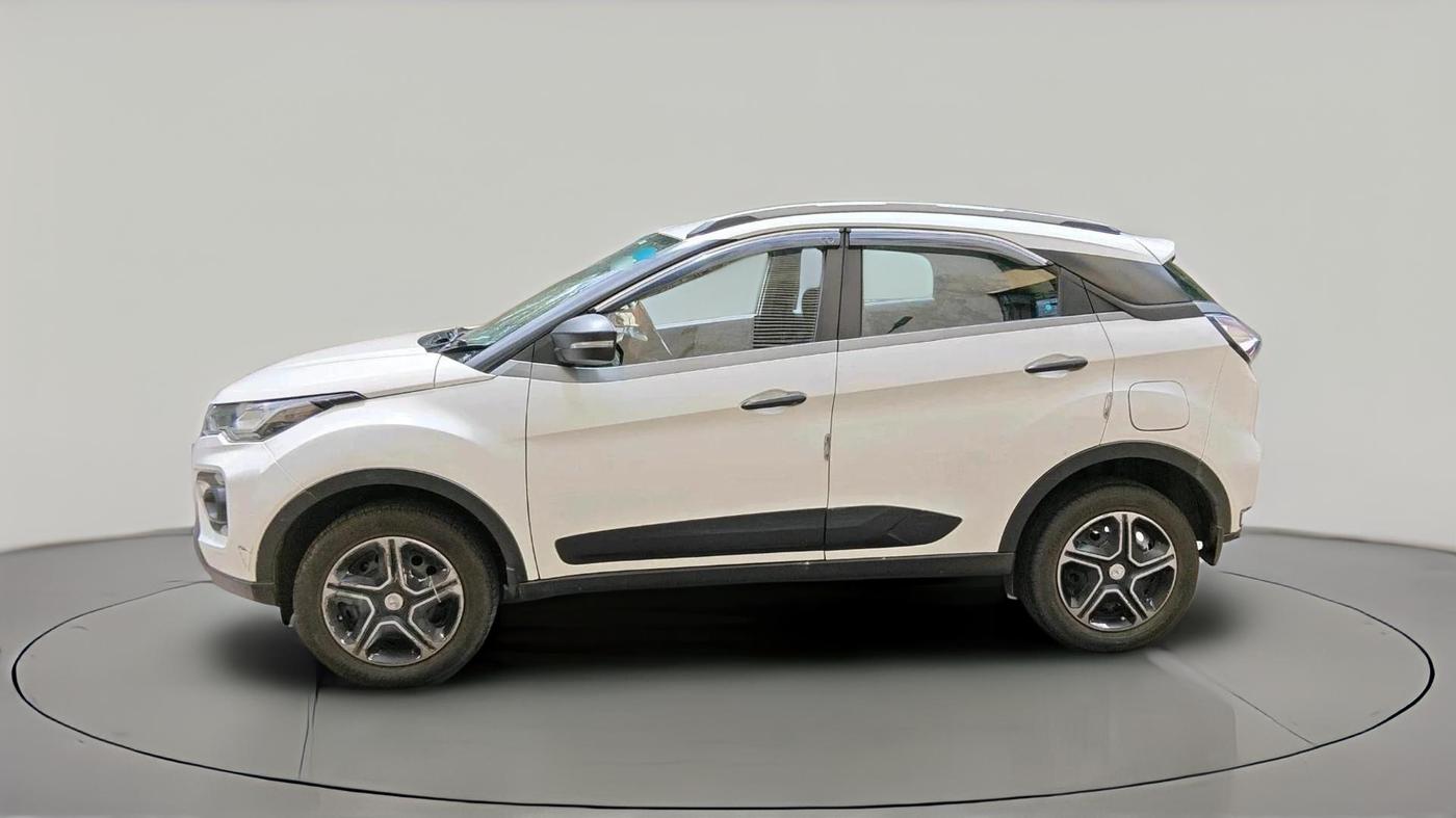 2021 Tata NEXON XMA SUNROOF PETROL, Petrol, Automatic, 44,222 km, exterior
