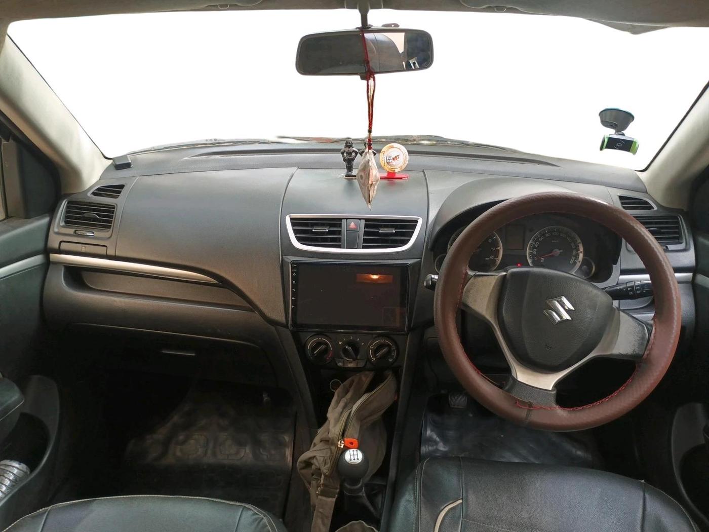 2014 Maruti Swift VXI, Petrol, Manual, 89,853 km, interior
