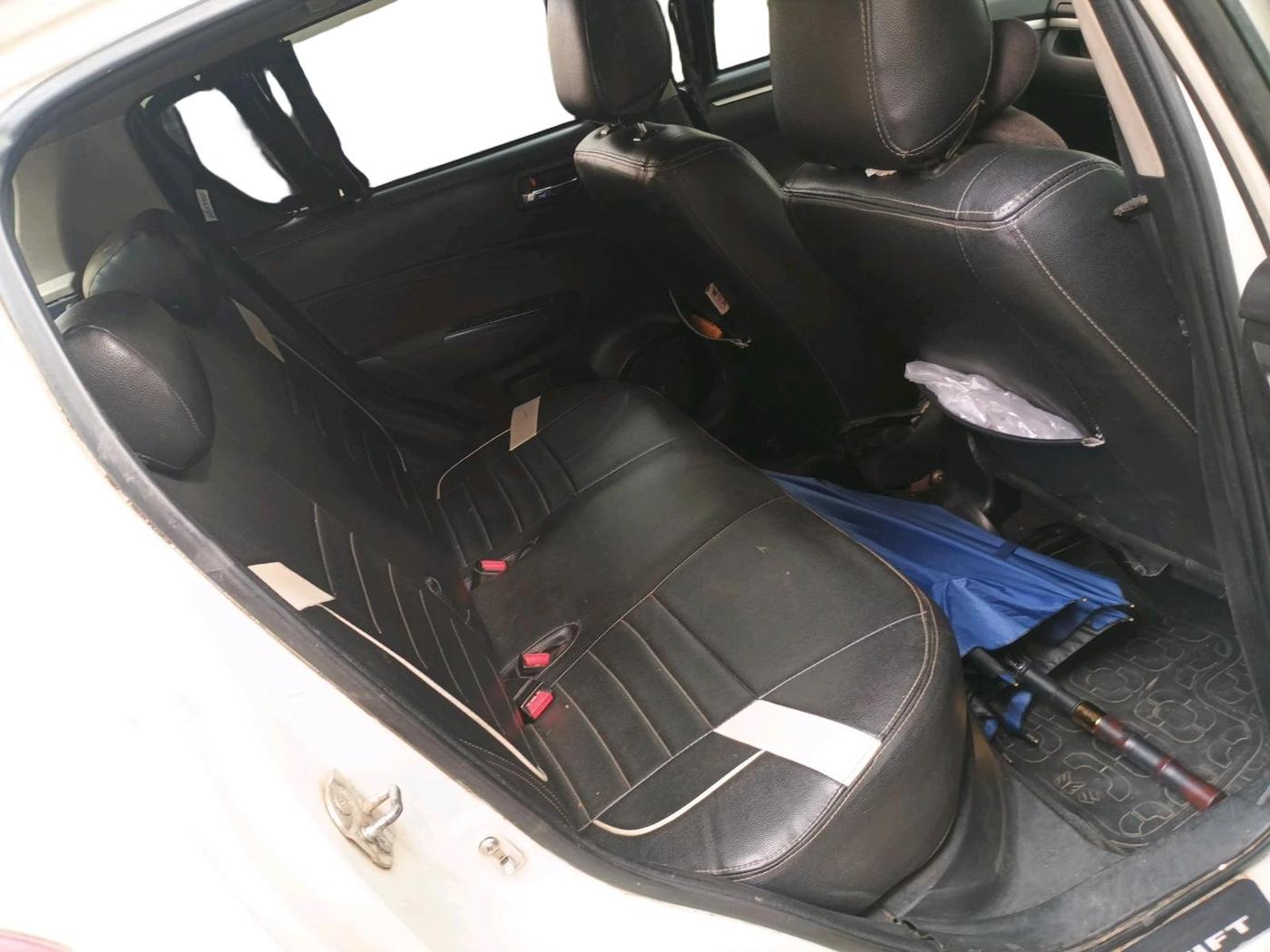 2014 Maruti Swift VXI, Petrol, Manual, 89,853 km, interior