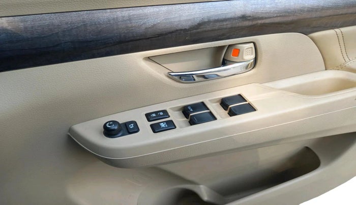 2022 Maruti Ertiga ZXI AT SHVS, Petrol, Automatic, 25,230 km, interior