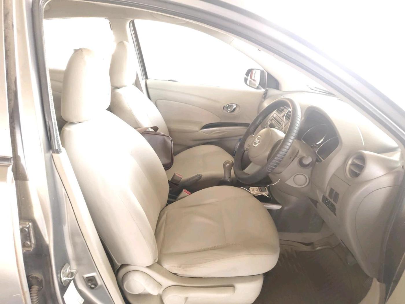 2012 Nissan Sunny XV PETROL, Petrol, Manual, 60,533 km, interior